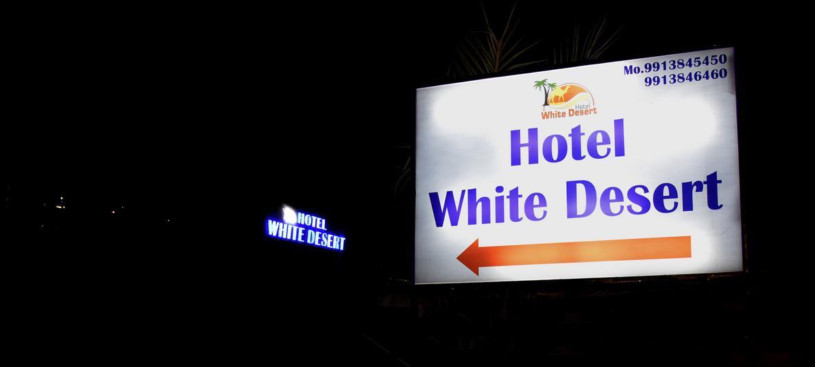 Hotel White Desert Бгудж Екстер'єр фото