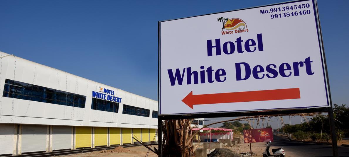 Hotel White Desert Бгудж Екстер'єр фото